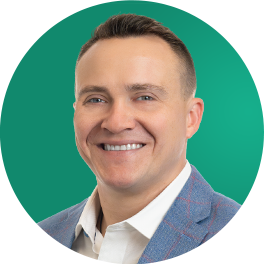 Logan Wojcik headshot
